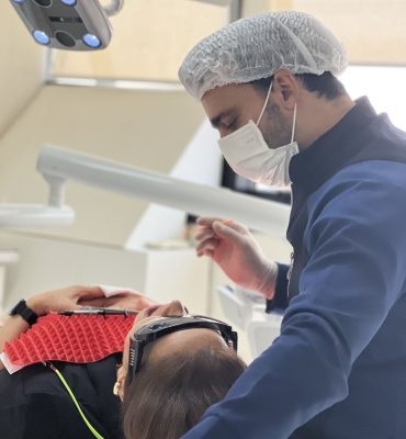 Dr. Daniel Santos | Premiere Odontologia